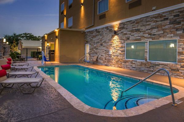 Hotel BEST WESTERN PLUS LAKE JACKSON (Lake Jackson)